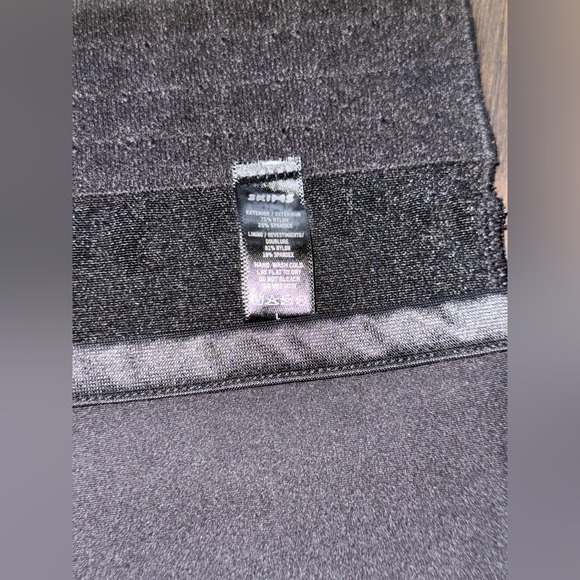 Skims Waist Trainer Hook And Eye Closure Black Nylon Spandex Women’s Size Large - Picture 7 of 8